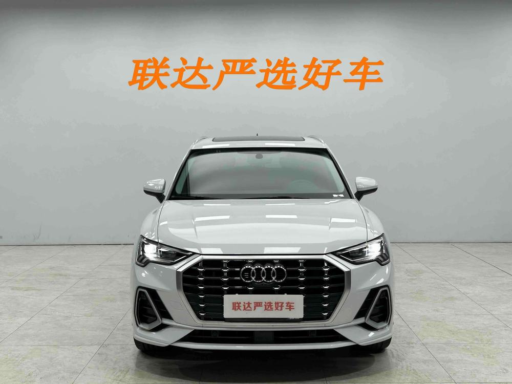 Audi Audi Q3