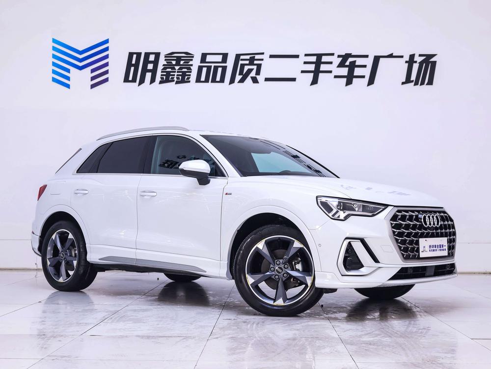 Audi Audi Q3