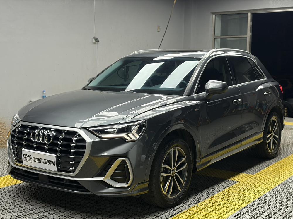 Audi Audi Q3