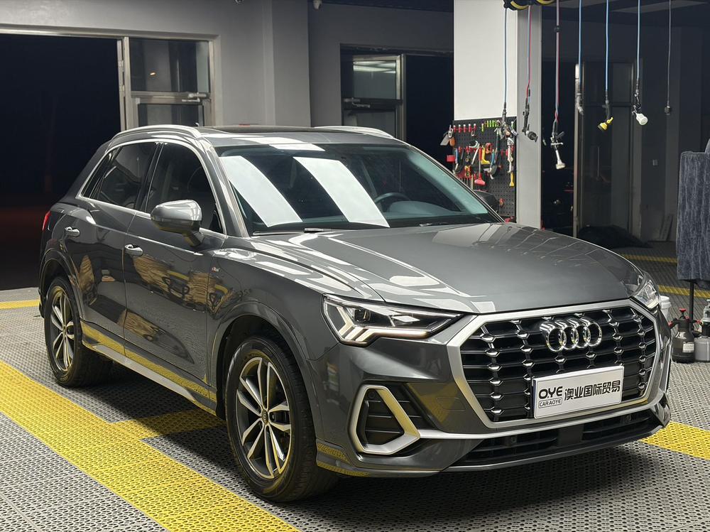 Audi Audi Q3