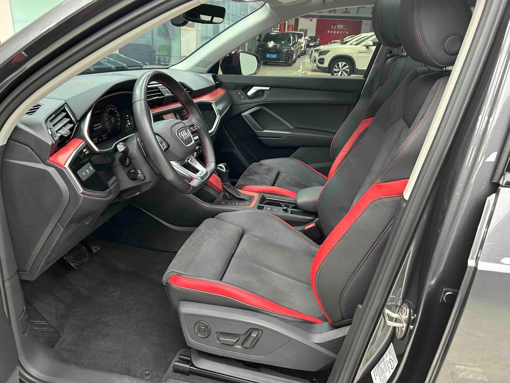 Audi Audi Q3