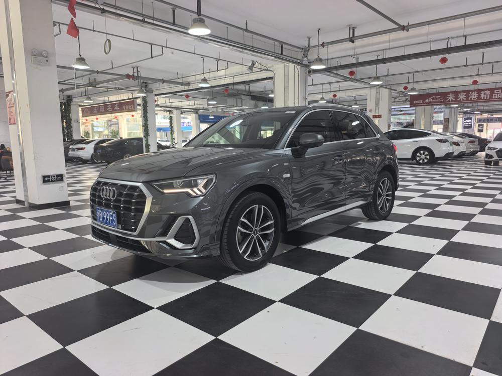 Audi Audi Q3