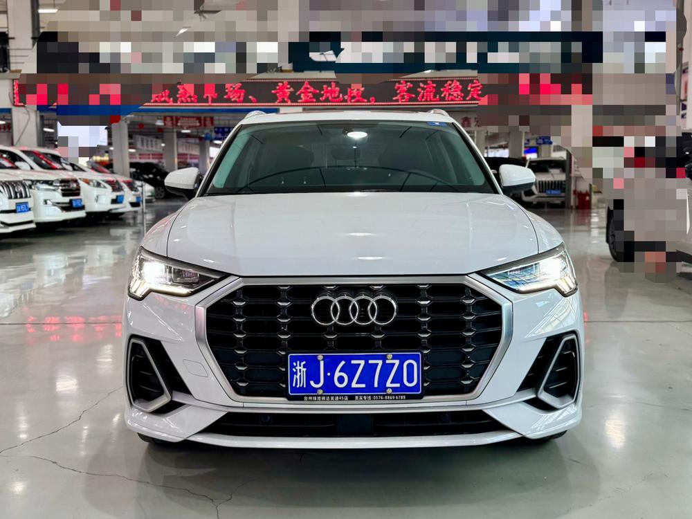 Audi Audi Q3