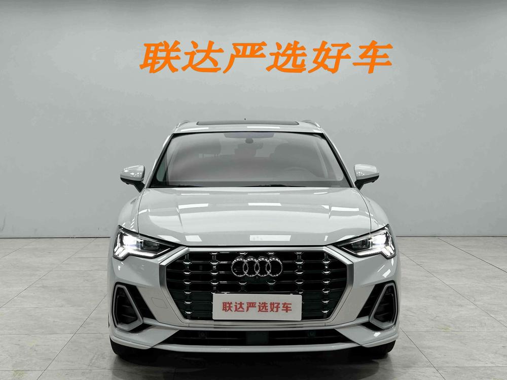 Audi Audi Q3