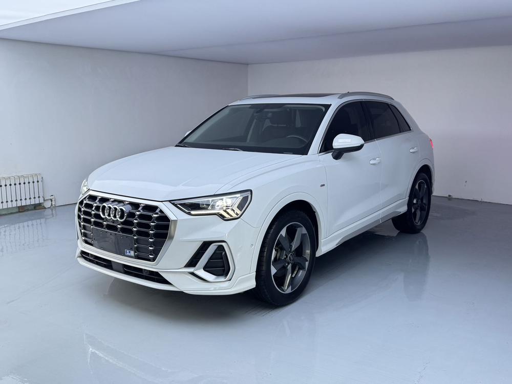 Audi Audi Q3