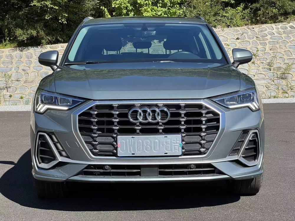 Audi Audi Q3