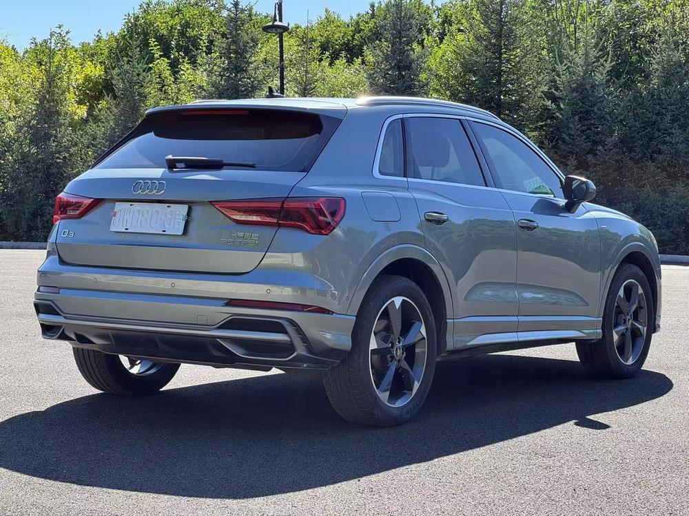 Audi Audi Q3