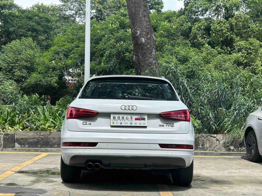 Audi Audi Q3