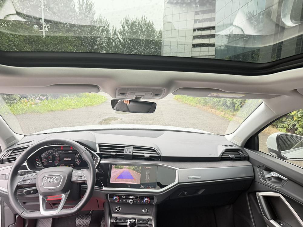 Audi Audi Q3