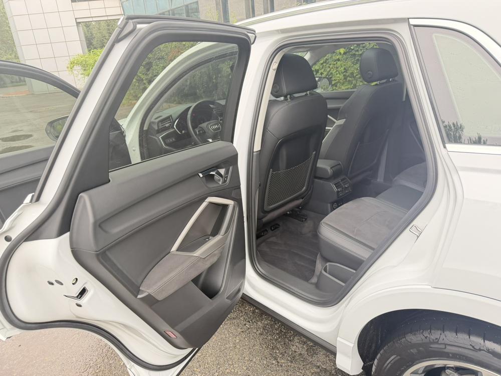 Audi Audi Q3