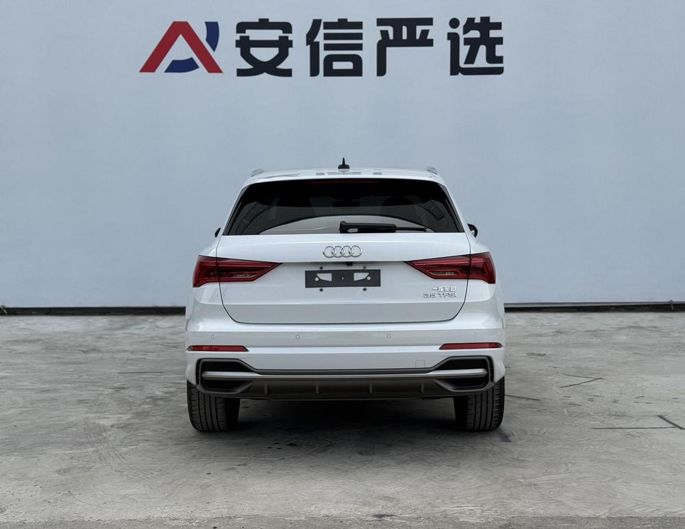Audi Audi Q3