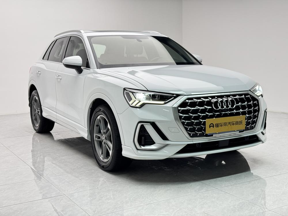 Audi Audi Q3
