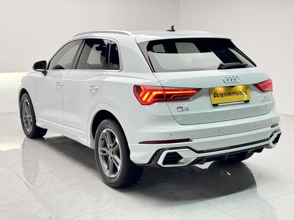 Audi Audi Q3