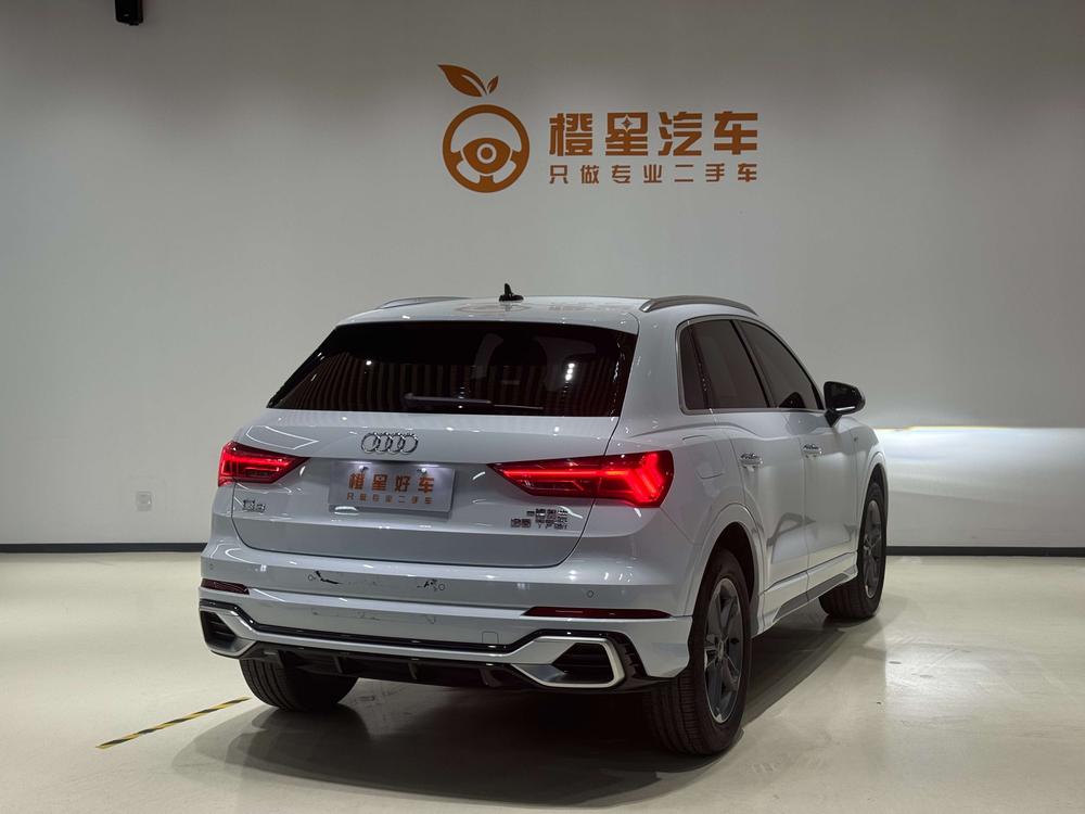 Audi Audi Q3