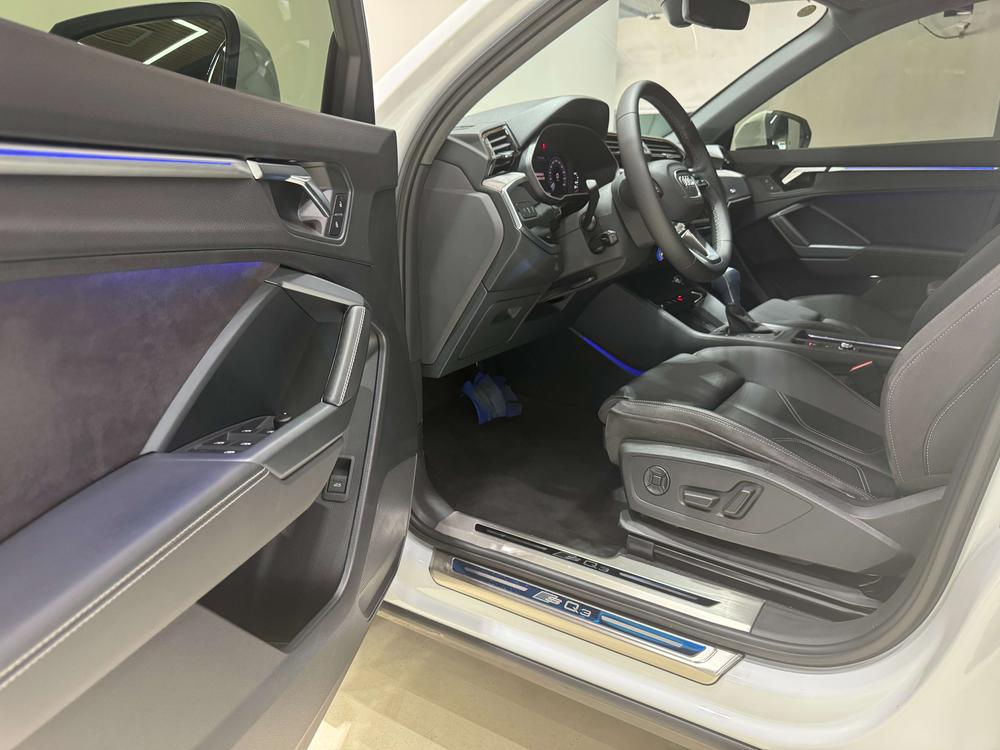 Audi Audi Q3