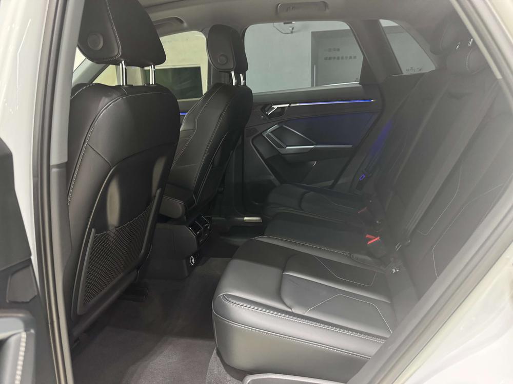 Audi Audi Q3