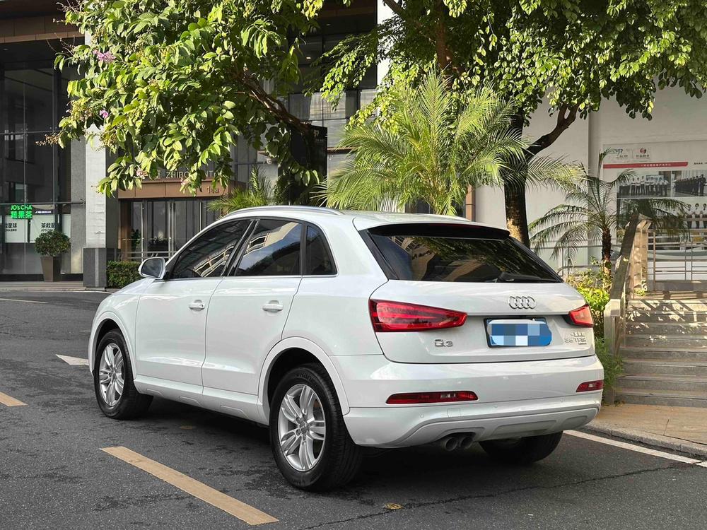 Audi Audi Q3