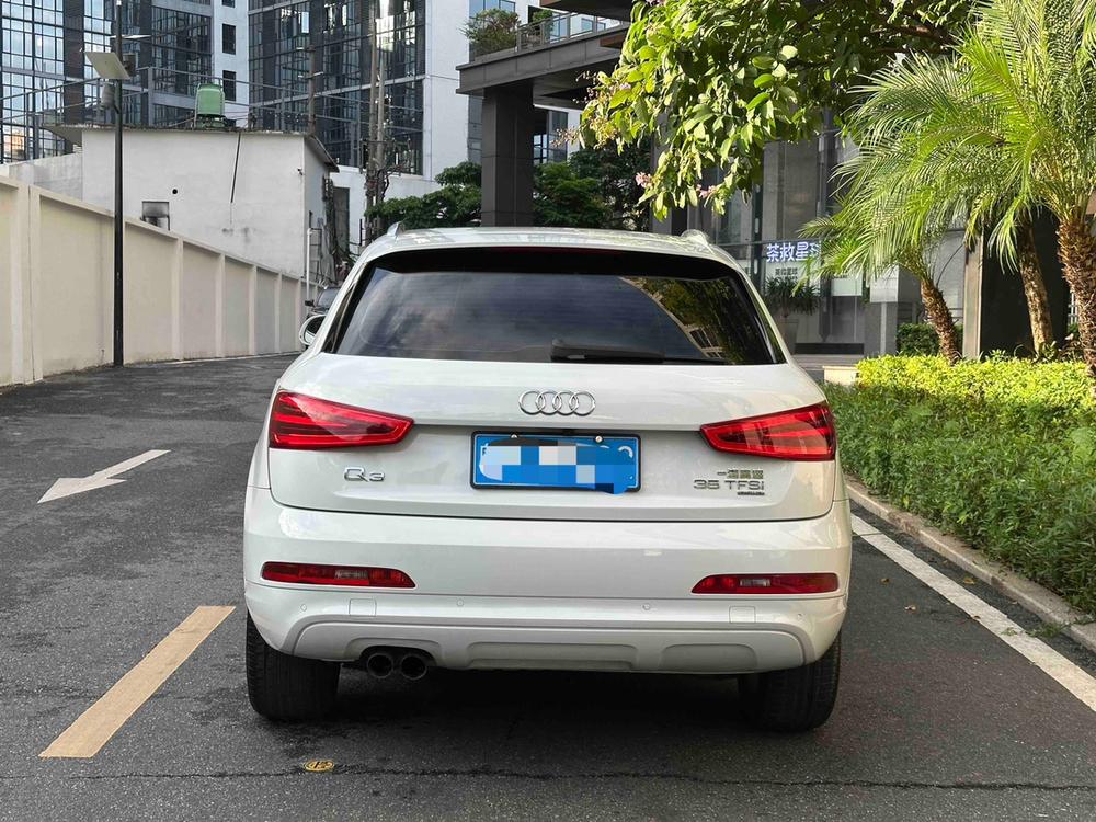 Audi Audi Q3