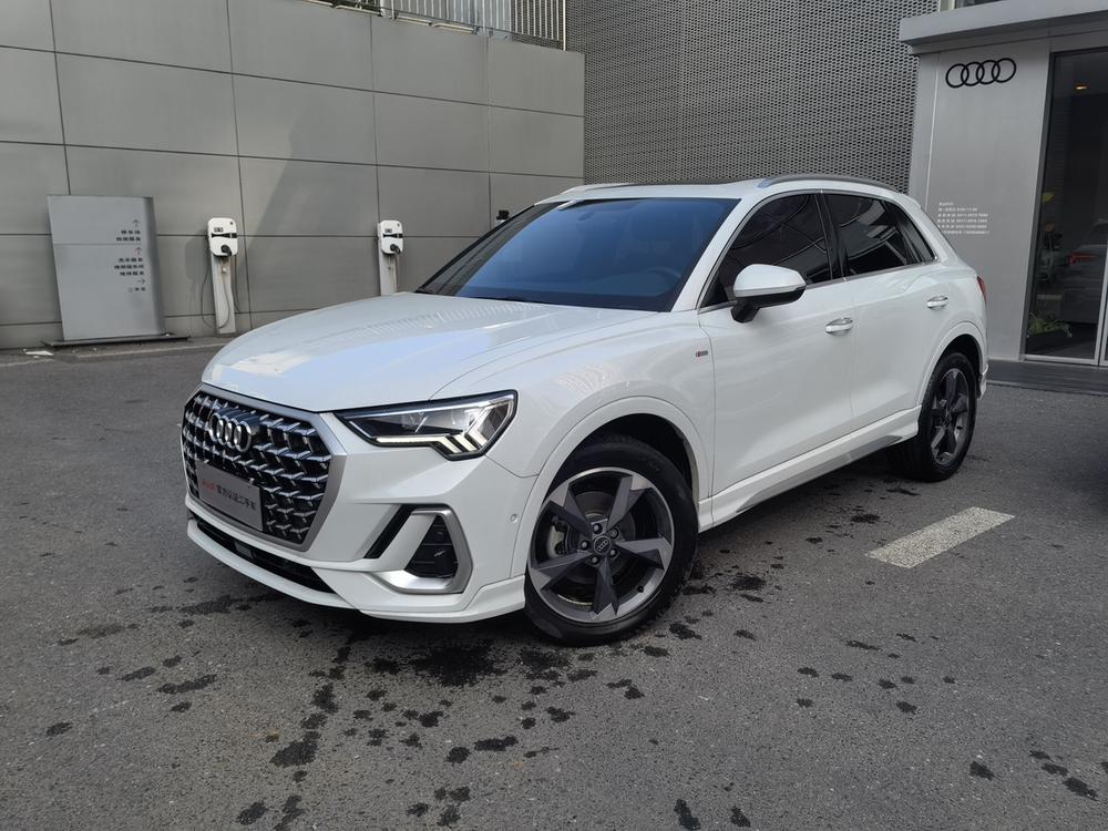 Audi Audi Q3