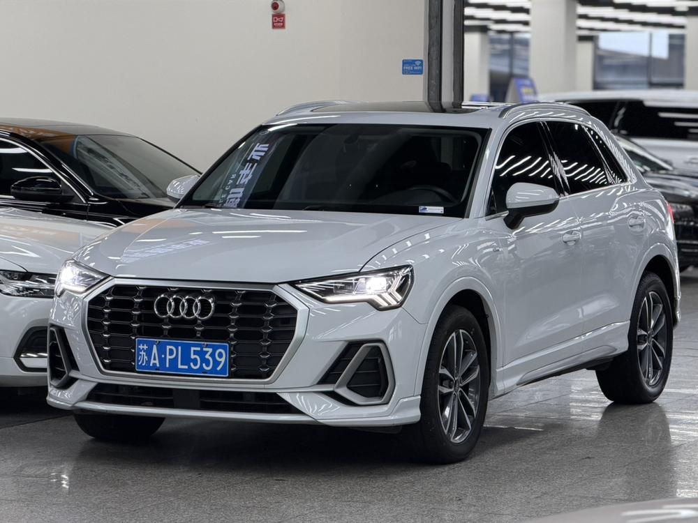 Audi Audi Q3