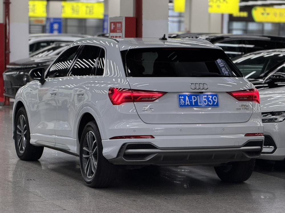 Audi Audi Q3
