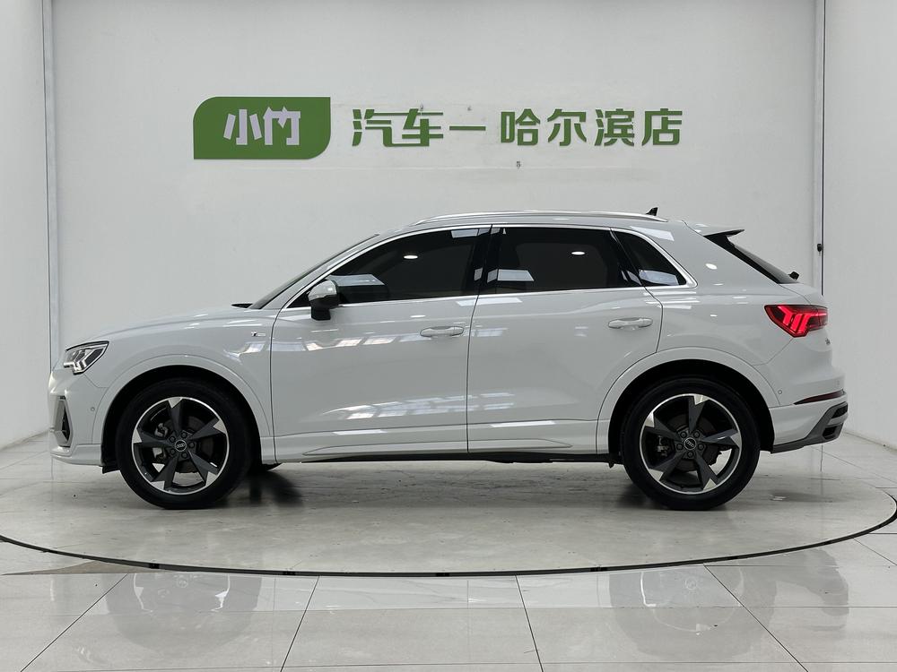 Audi Audi Q3