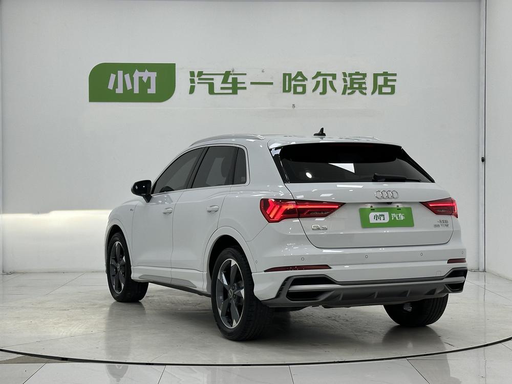Audi Audi Q3