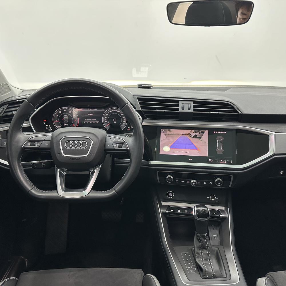 Audi Audi Q3