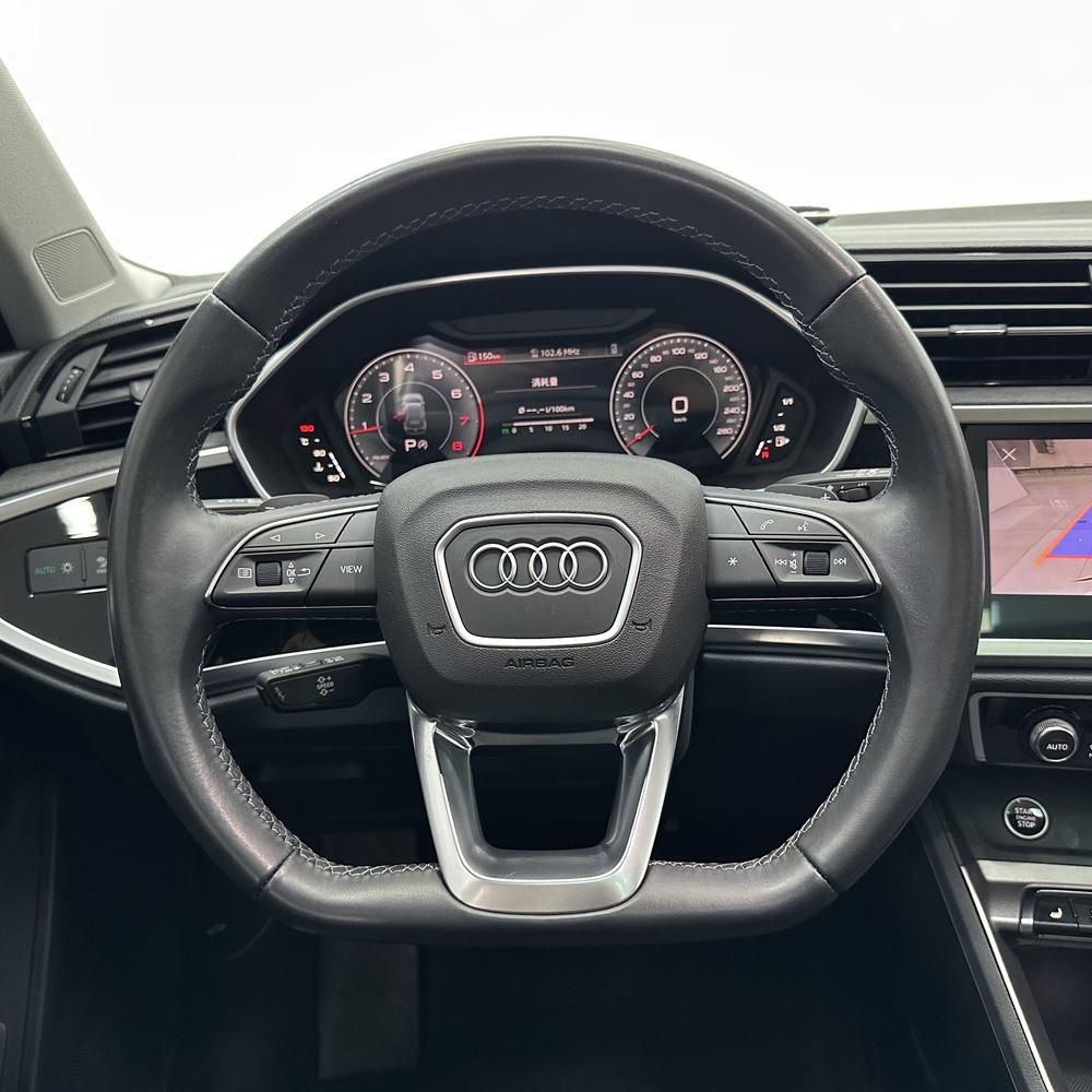 Audi Audi Q3