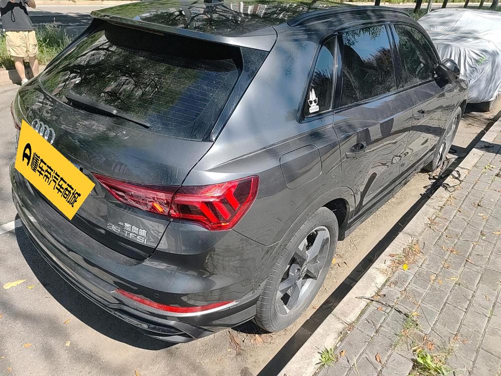 Audi Audi Q3