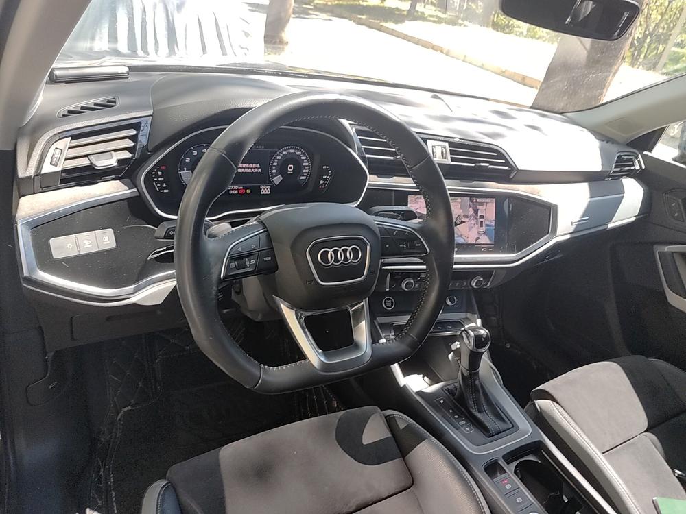 Audi Audi Q3