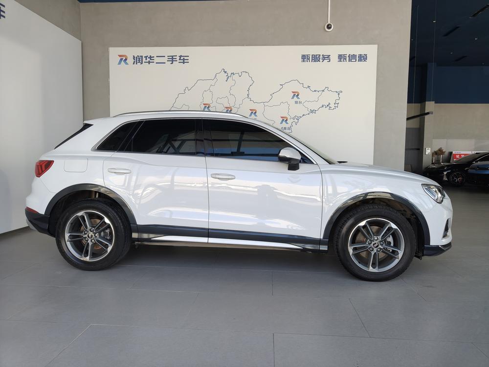 Audi Audi Q3