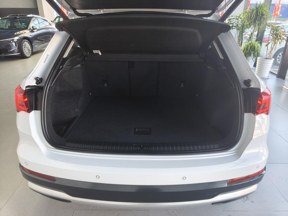 Audi Audi Q3