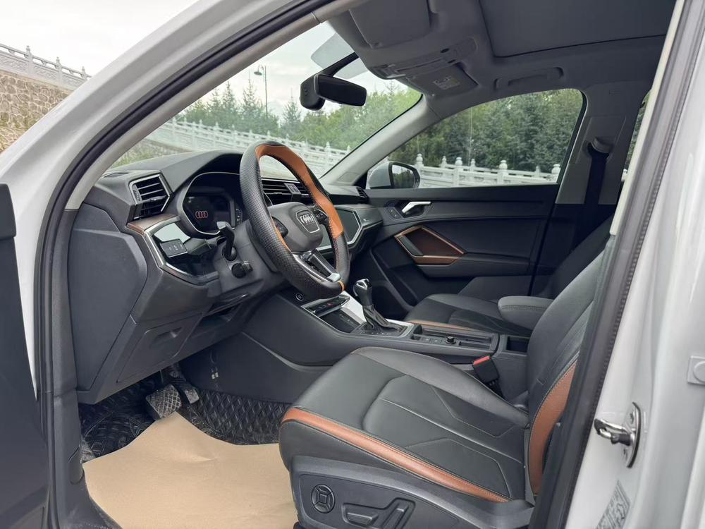 Audi Audi Q3