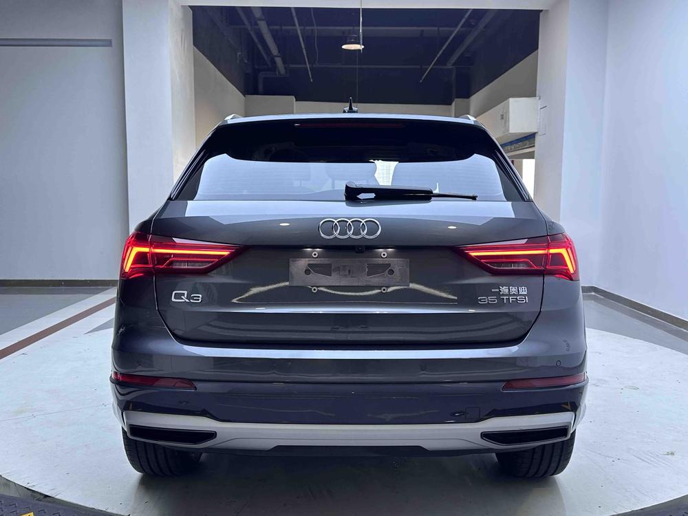 Audi Audi Q3