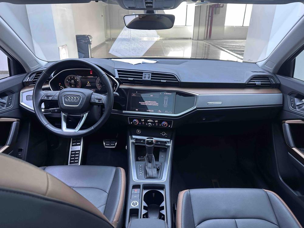 Audi Audi Q3