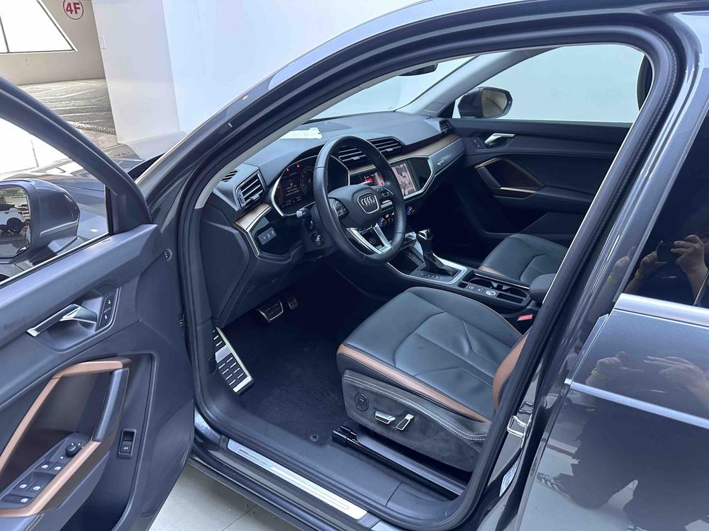 Audi Audi Q3