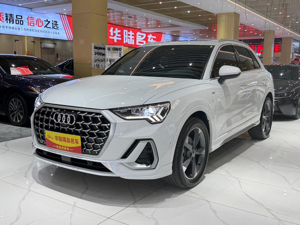 Audi Audi Q3