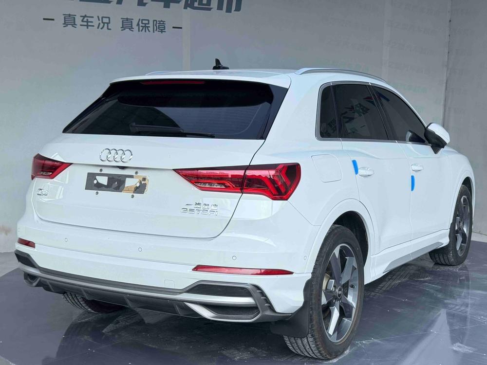 Audi Audi Q3