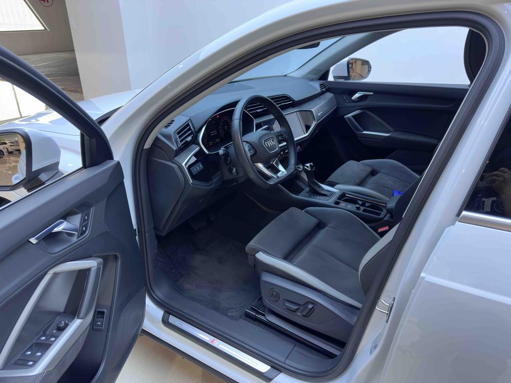 Audi Audi Q3
