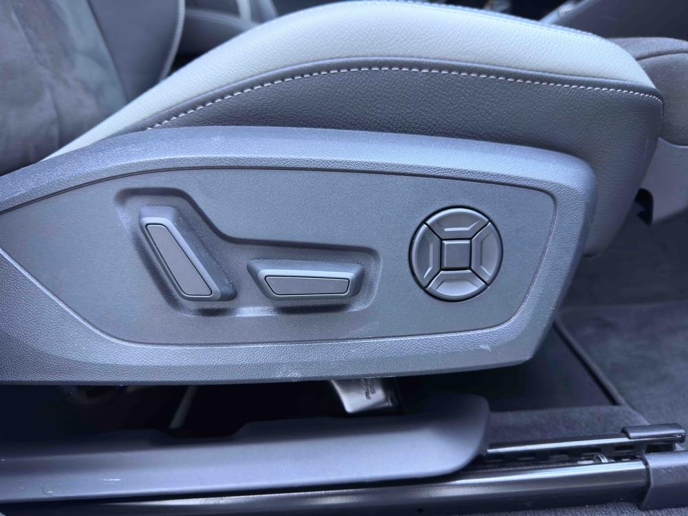 Audi Audi Q3