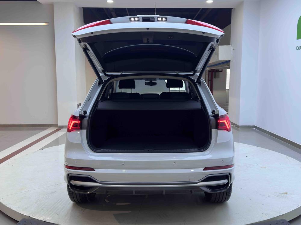 Audi Audi Q3