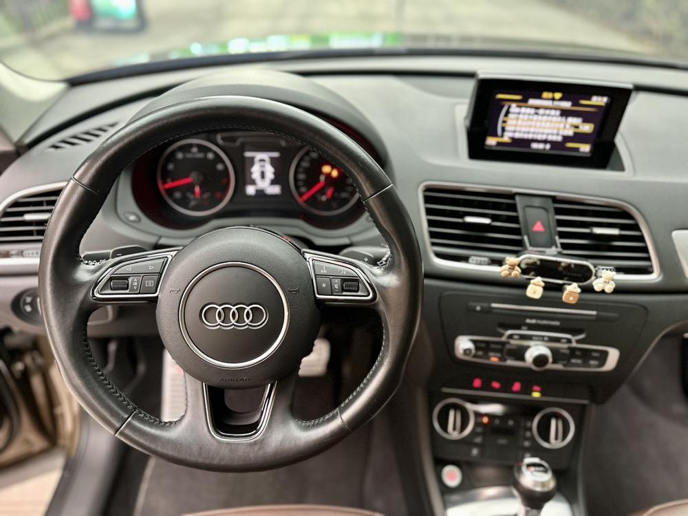 Audi Audi Q3
