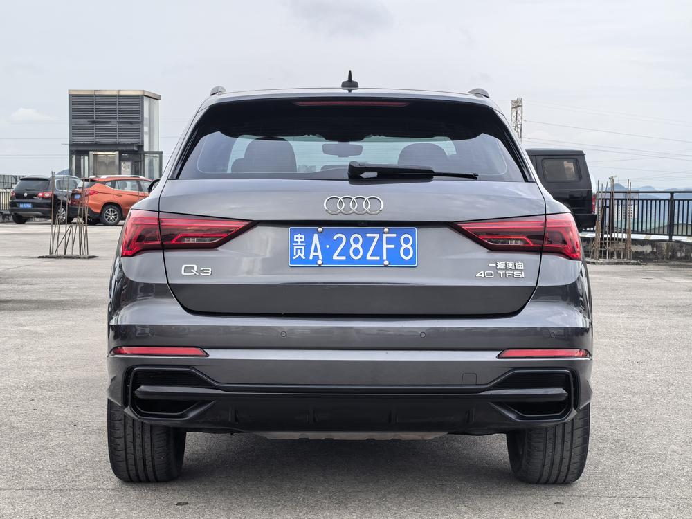 Audi Audi Q3
