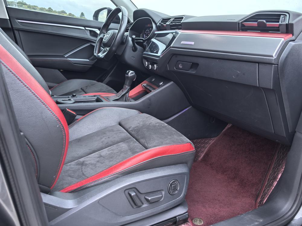 Audi Audi Q3