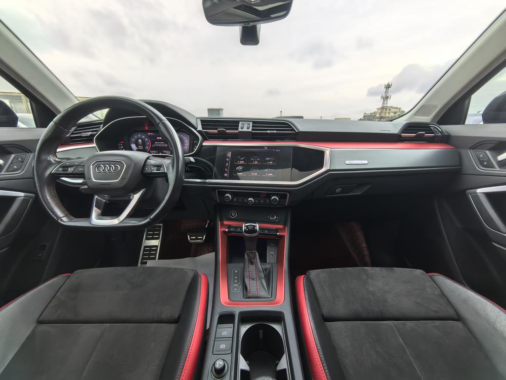 Audi Audi Q3