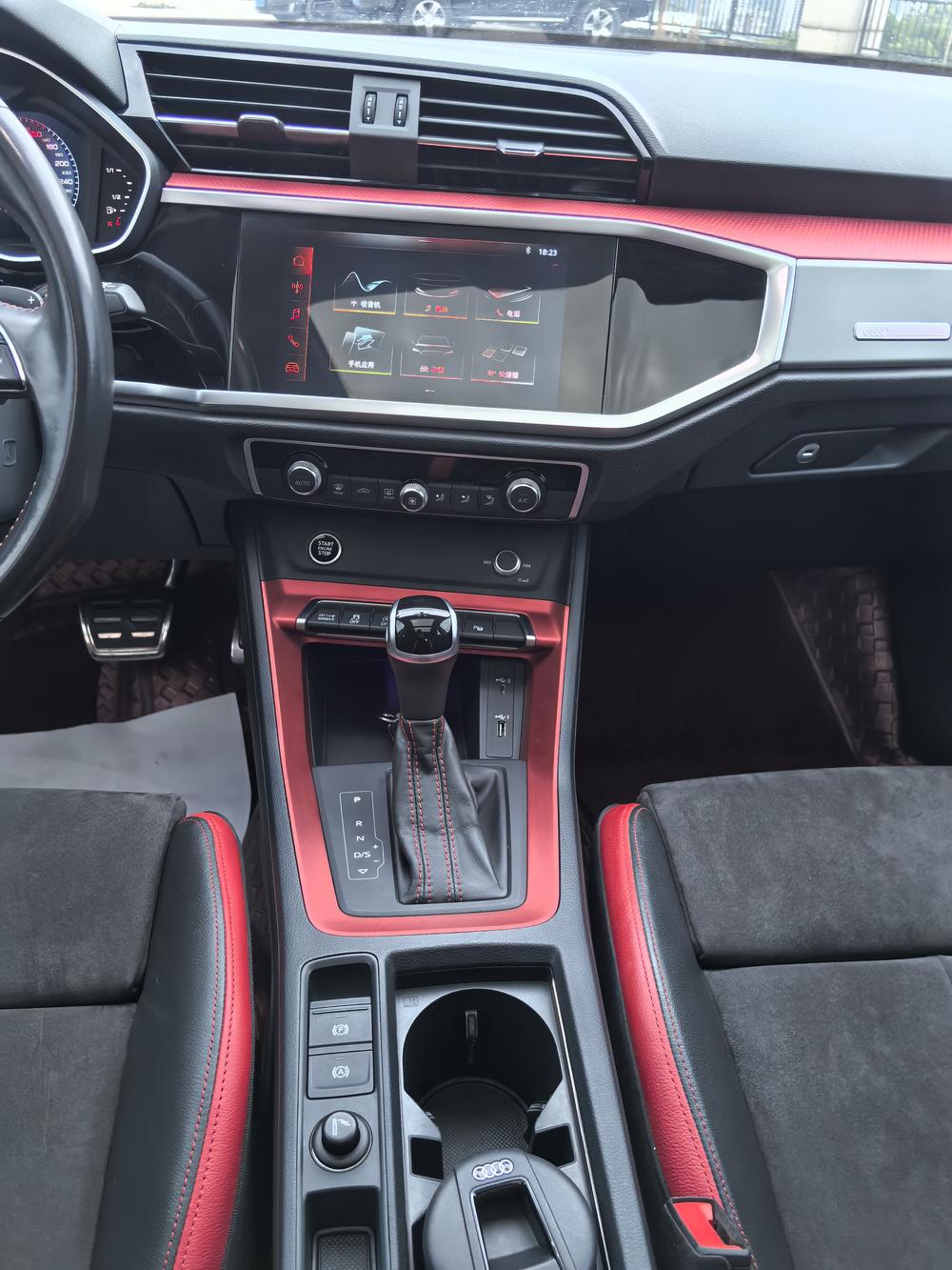 Audi Audi Q3