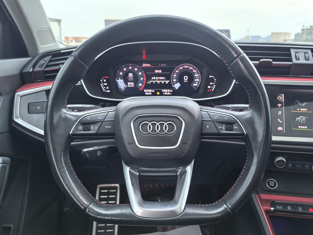 Audi Audi Q3