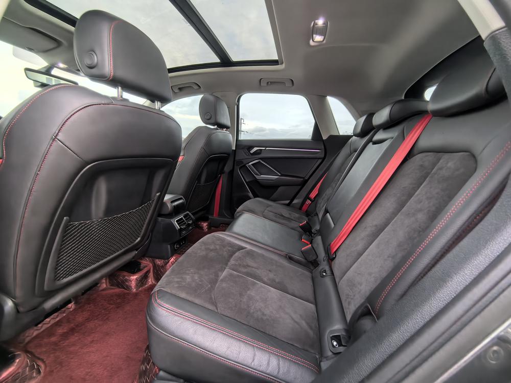 Audi Audi Q3