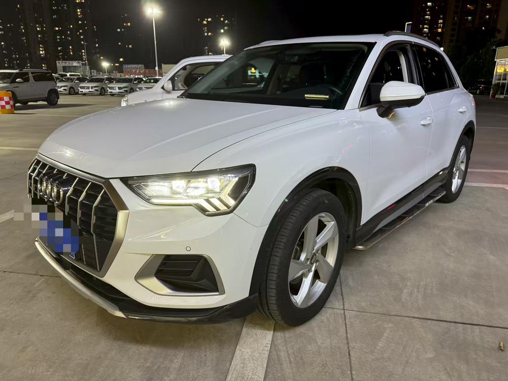 Audi Audi Q3